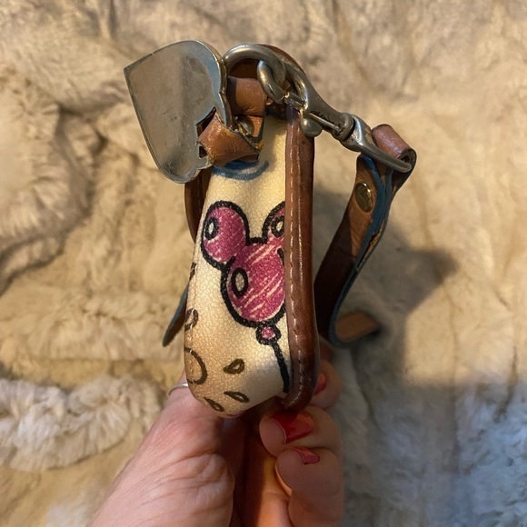 Retired Vintage Dooney & Bourke Disney Sketch Print Wristlet - Picture 7 of 10